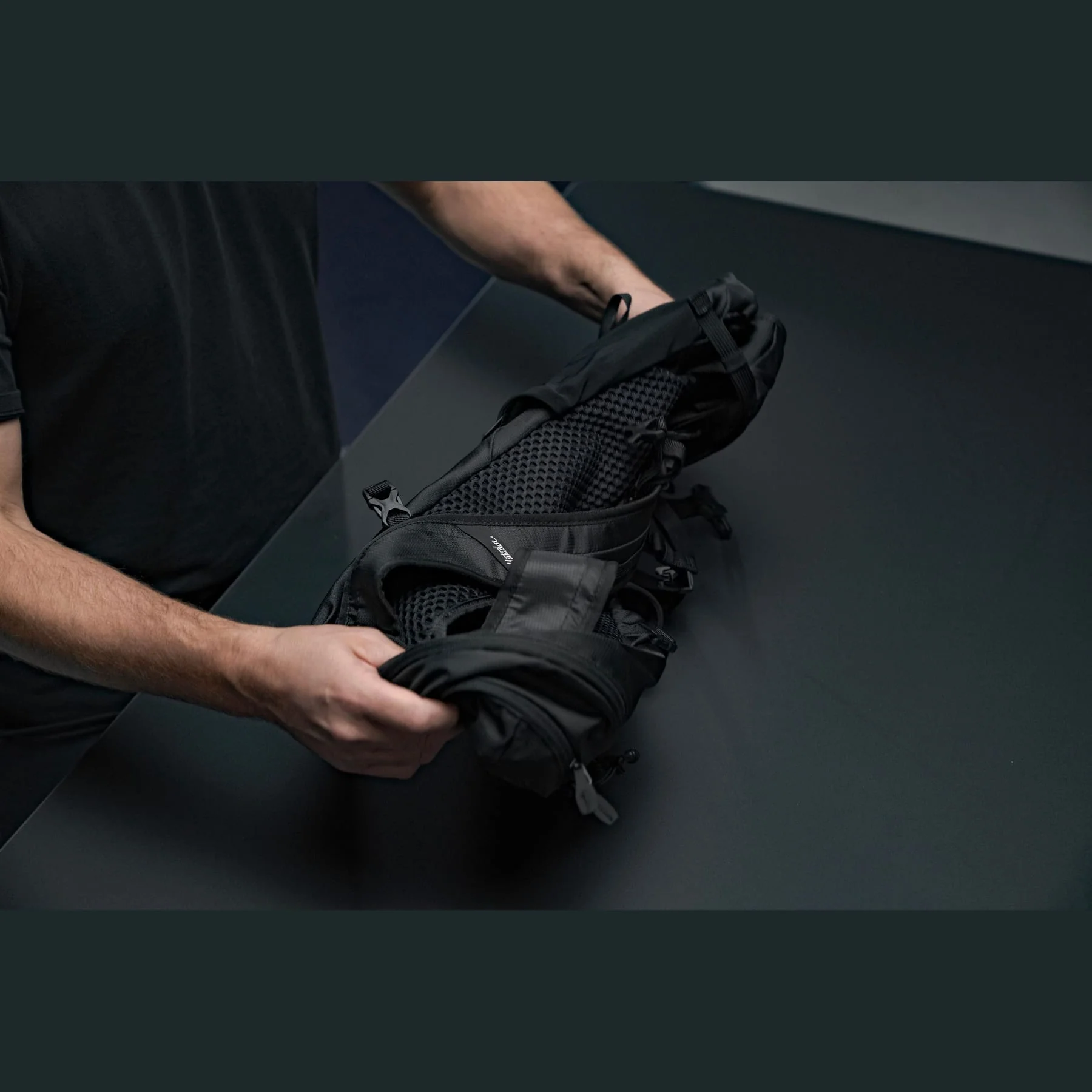 Beast18 Ultralight Technical Backpack - 18L - Image 9