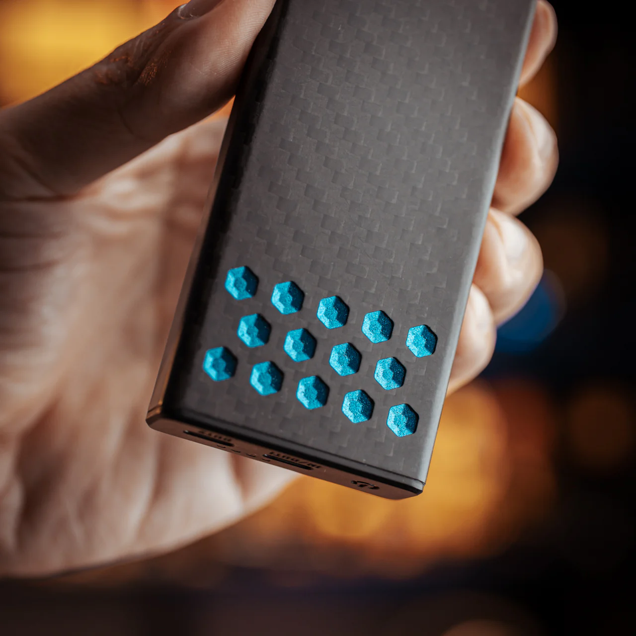 CARBO 10000 GEN2 (10,000mAh 3A 30W) - Image 2