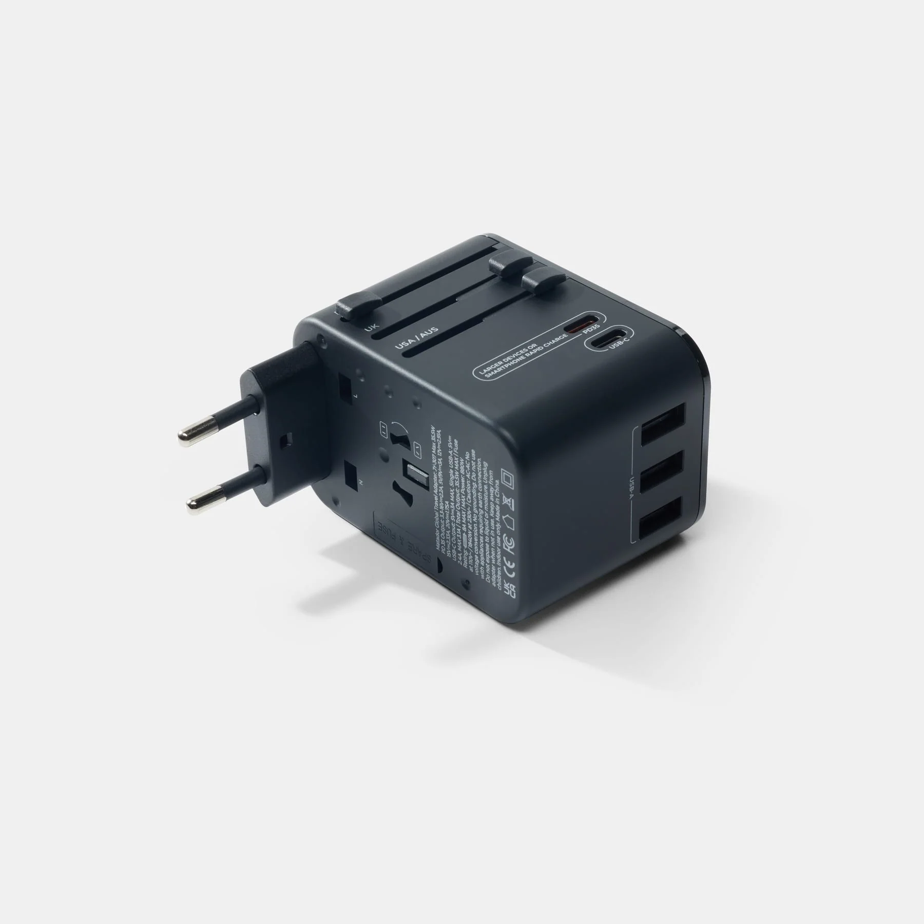 Global Travel Adapter - Image 4